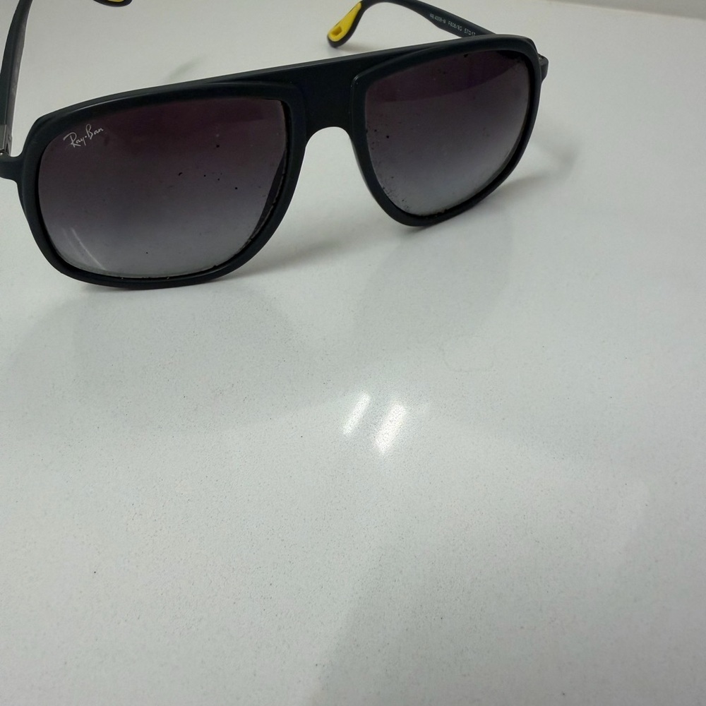 Ray-Ban x Ferrari Black Sunglasses Yellow Temple Tips Unisex - Picture 13 of 13